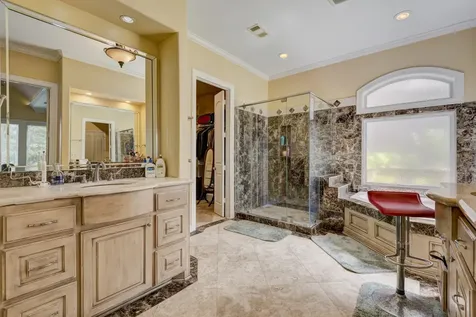 40 W Oaks Court Montgomery TX 77356
