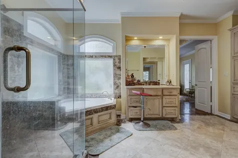 40 W Oaks Court Montgomery TX 77356