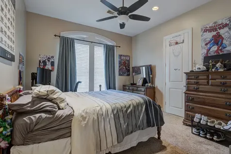 40 W Oaks Court Montgomery TX 77356