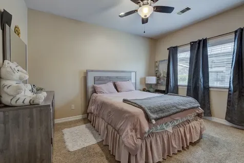 40 W Oaks Court Montgomery TX 77356