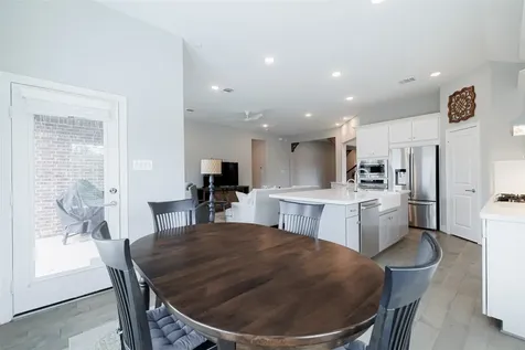 3403 Cabernet Shores Drive Fulshear TX 77441