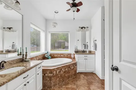 611 Saddle Creek Farms Drive Crosby TX 77532