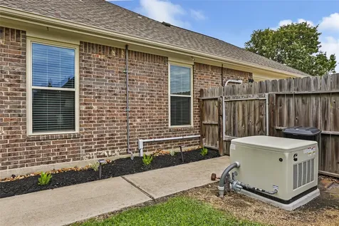 611 Saddle Creek Farms Drive Crosby TX 77532
