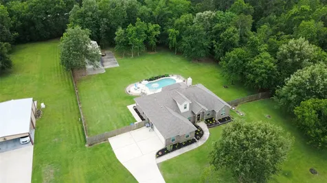 611 Saddle Creek Farms Drive Crosby TX 77532