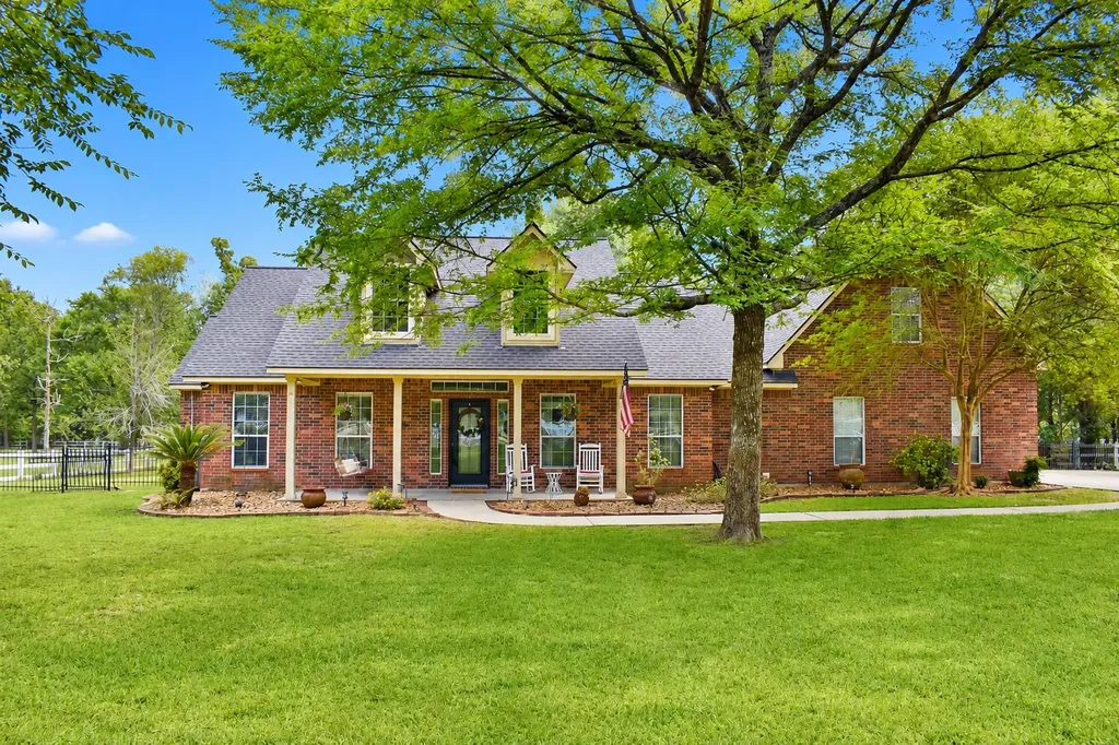 9072 Grand Lake Estates Drive Montgomery TX 77316
