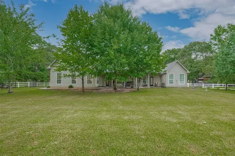9072 Grand Lake Estates Drive Montgomery TX 77316