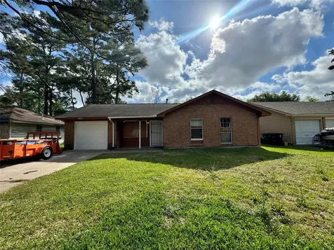 11218 Blades Street Houston TX 77016