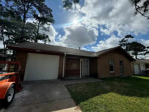 11218 Blades Street Houston TX 77016