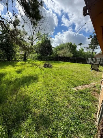11218 Blades Street Houston TX 77016