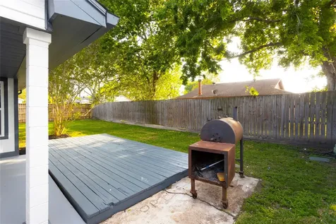 10030 Tahoka Lane Sugar Land TX 77498