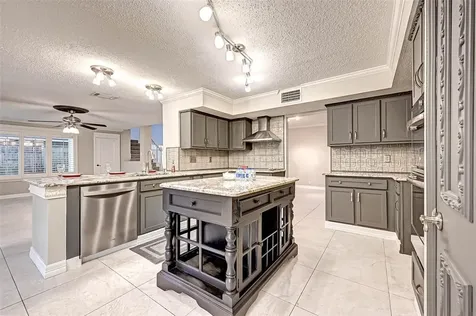 1549 Beaconshire Road Houston TX 77077