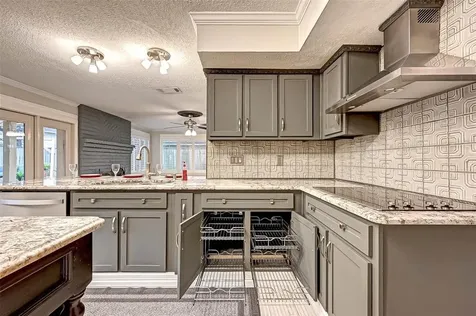 1549 Beaconshire Road Houston TX 77077
