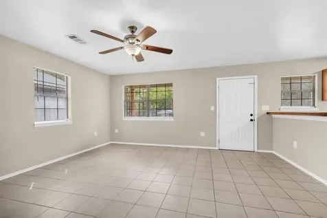 14236 E Ravine Run Willis TX 77318