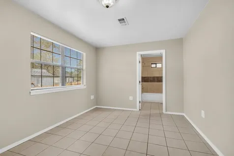 14236 E Ravine Run Willis TX 77318