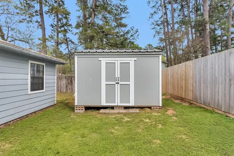 14236 E Ravine Run Willis TX 77318