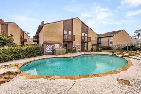 12905 Woodforest Boulevard 406 Houston TX 77015