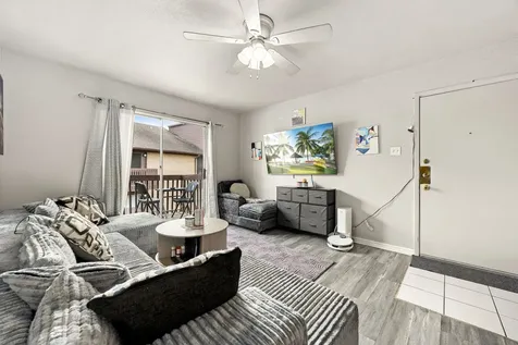 12905 Woodforest Boulevard 406 Houston TX 77015