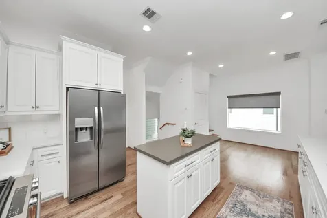 1628 W 24th Street Houston TX 77008