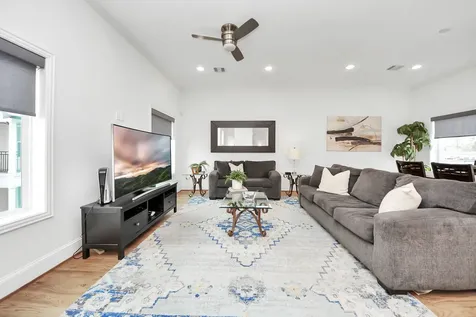 1628 W 24th Street Houston TX 77008