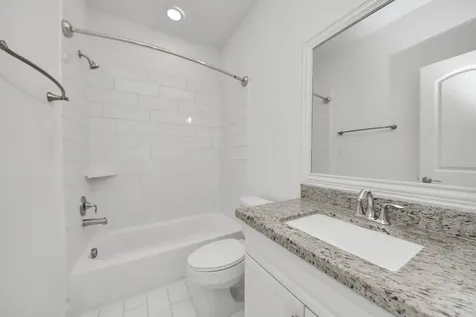 1628 W 24th Street Houston TX 77008