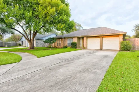 2003 Varuna Court League City TX 77573