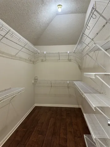 2711 Kimbleton Court Houston TX 77082