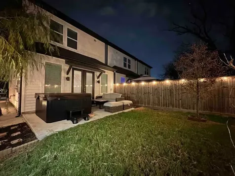 4202 Gillespie Street A Houston TX 77020