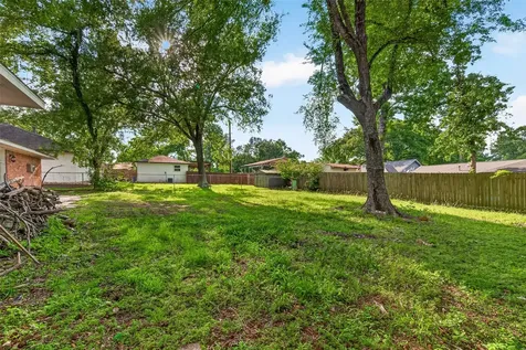3318 Kentwood Drive Spring TX 77380