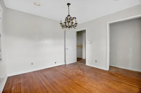 9022 Beverlyhill Street Houston TX 77063