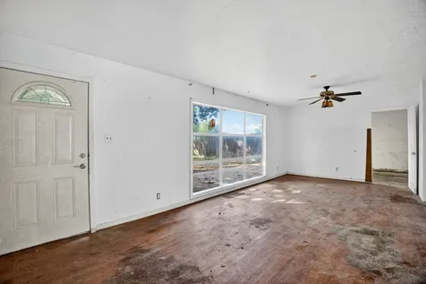 9022 Beverlyhill Street Houston TX 77063