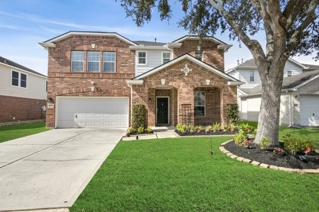 3727 Norwood Glen Lane Friendswood TX 77546