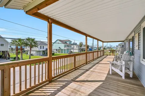 21600 Zachary Drive Galveston TX 77554