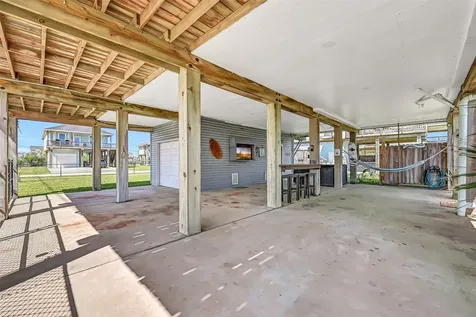 21600 Zachary Drive Galveston TX 77554