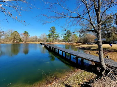 1828 State Highway 75 Highway N Huntsville TX 77320