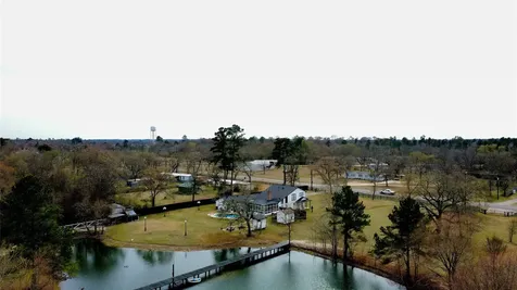 1828 State Highway 75 Highway N Huntsville TX 77320