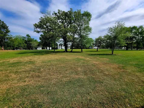 1828 State Highway 75 Highway N Huntsville TX 77320