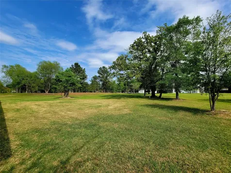 1828 State Highway 75 Highway N Huntsville TX 77320