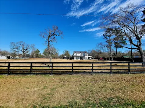 1828 State Highway 75 Highway N Huntsville TX 77320
