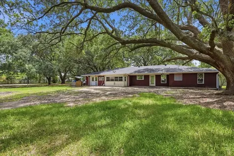 46721 Interstate 10 Winnie TX 77665