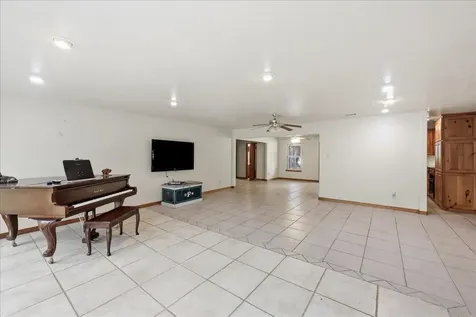 46721 Interstate 10 Winnie TX 77665