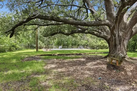 46721 Interstate 10 Winnie TX 77665