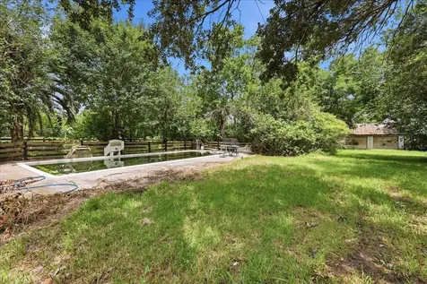 46721 Interstate 10 Winnie TX 77665