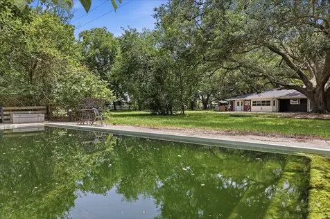 46721 Interstate 10 Winnie TX 77665