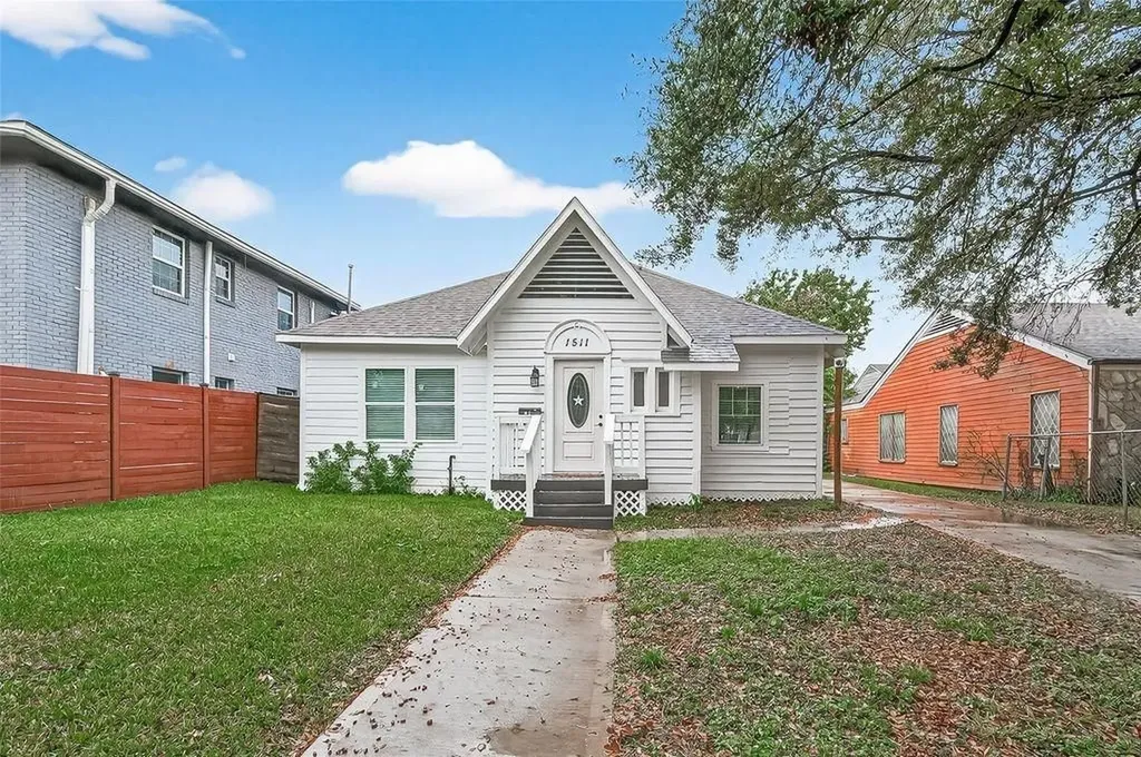 1511 Scharpe Street 2 Houston TX 77023
