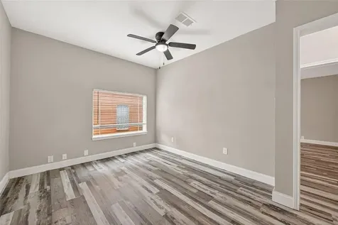 1511 Scharpe Street 2 Houston TX 77023