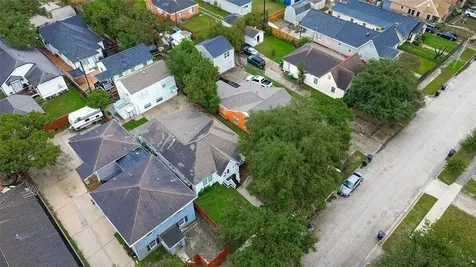 1511 Scharpe Street 2 Houston TX 77023