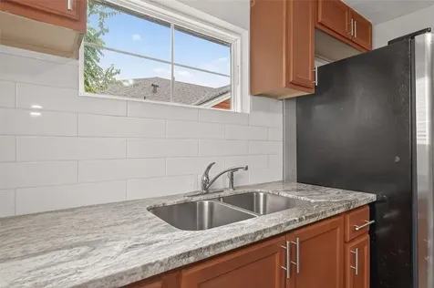 1511 Scharpe Street 2 Houston TX 77023