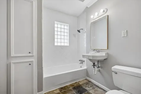3618 Garrott Street 04 Houston TX 77006