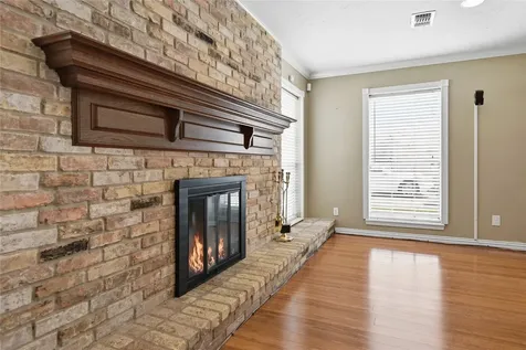 1007 Manatee Lane Houston TX 77090