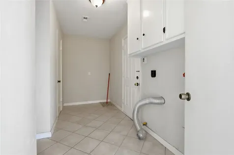 1007 Manatee Lane Houston TX 77090